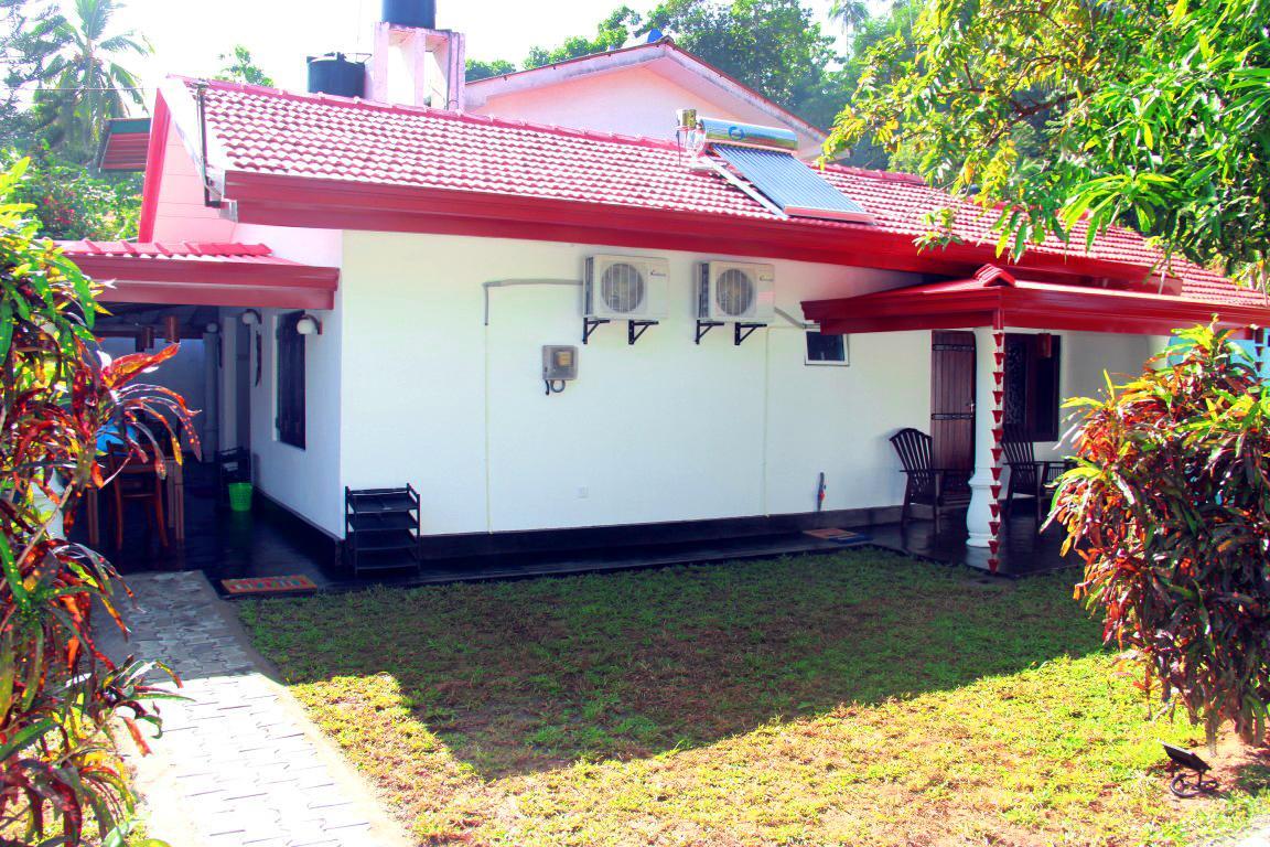 Sooriya Sewana Guest House Banduramulla Екстер'єр фото